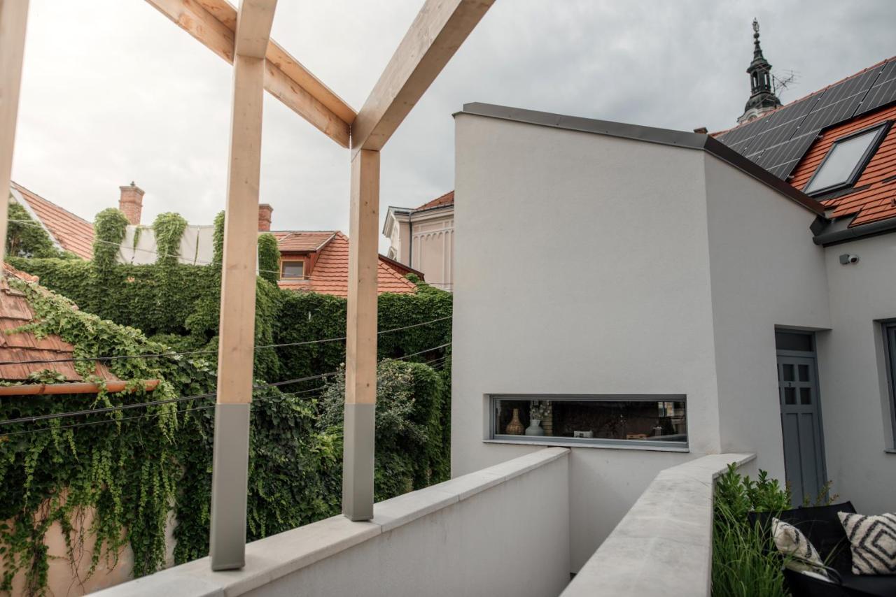 Aparthotel Loftlakasom**** Veszprém Zewnętrze zdjęcie
