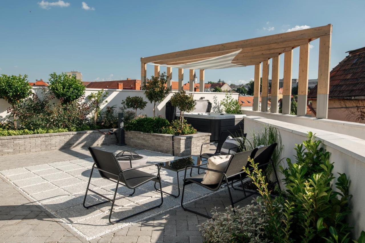 Aparthotel Loftlakasom**** Veszprém Zewnętrze zdjęcie